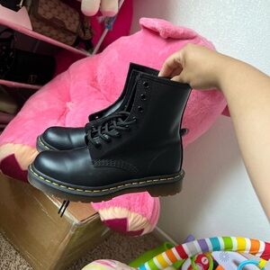 Dr, Martens 100% authentic 🖤